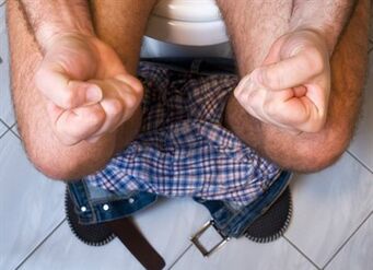 A végbélben a székletürítés során fellépő fájdalom a krónikus prosztatagyulladás tünete